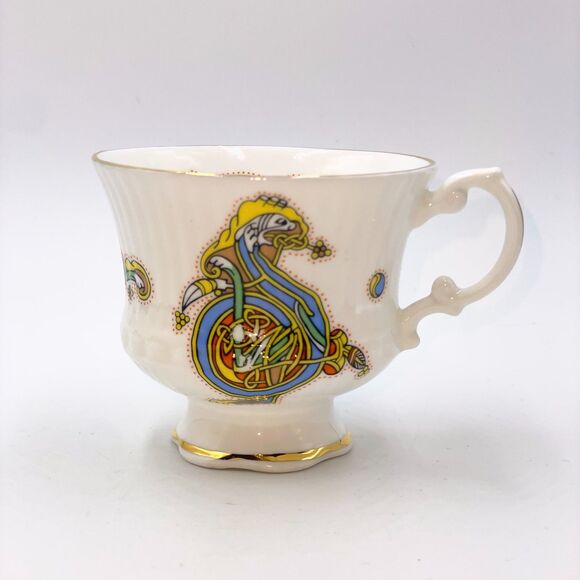 Royal Tara Book of Kells Letter D Teacup Celtic Knot Fine Bone China Ireland - Picture 1 of 10